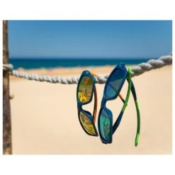 Lunettes De Soleil AZR Sun Mat Bleu Orange Multicouche Orange -Maui Jim Boutique 38c9f0f45c61f28cbea2441b6eb87f31fcf48359 E230AZRLUN348033 0AZR0208841 902