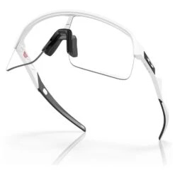 Lunettes De Soleil Oakley Sutro Lite Matte White Clear To Black Iridium Photochromic -Maui Jim Boutique 49ee06f3a802b31477a5c368ff4bf4bf8a7b895d E21OAKLLUN174640 OAKL0207433 7